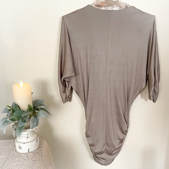 Guess by Marciano Chic Gold Tunic /Top / Dress - Picture 3 of 8